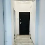 Grey Appartement Năvodari