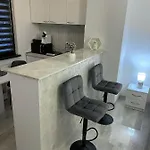 Grey Lägenhet Năvodari