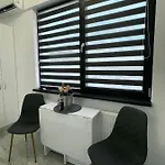 Grey * Năvodari