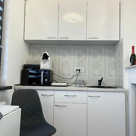Apartman Grey Năvodari