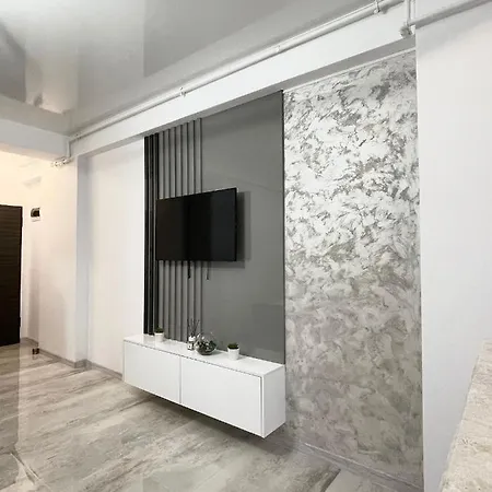 Grey Apartman Năvodari