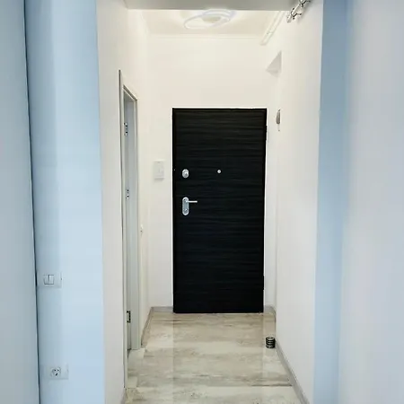 Grey Apartman Năvodari